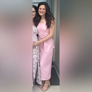 Light Pink Midi Dress Size Medium